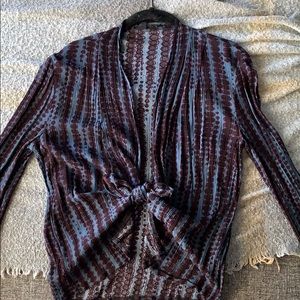 Retro front tie top